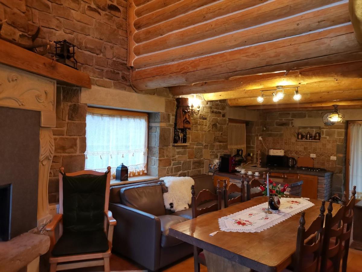 Cabana Casa De Piatra, De La Mara Desesti Luaran gambar