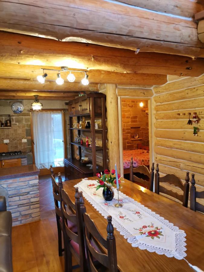 Cabana Casa De Piatra, De La Mara Desesti Luaran gambar