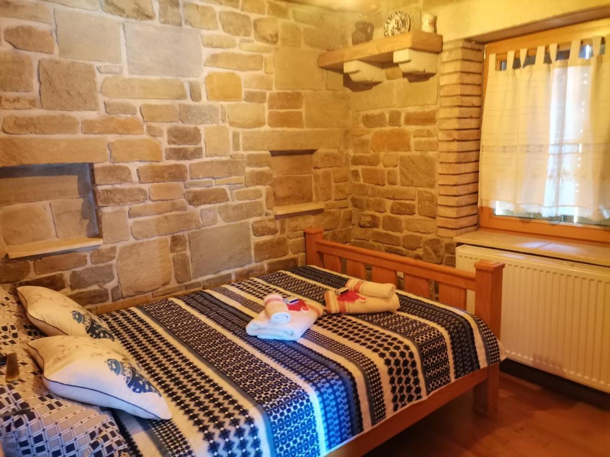 Cabana Casa De Piatra, De La Mara Desesti Luaran gambar